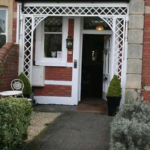 Guest house Cranleigh