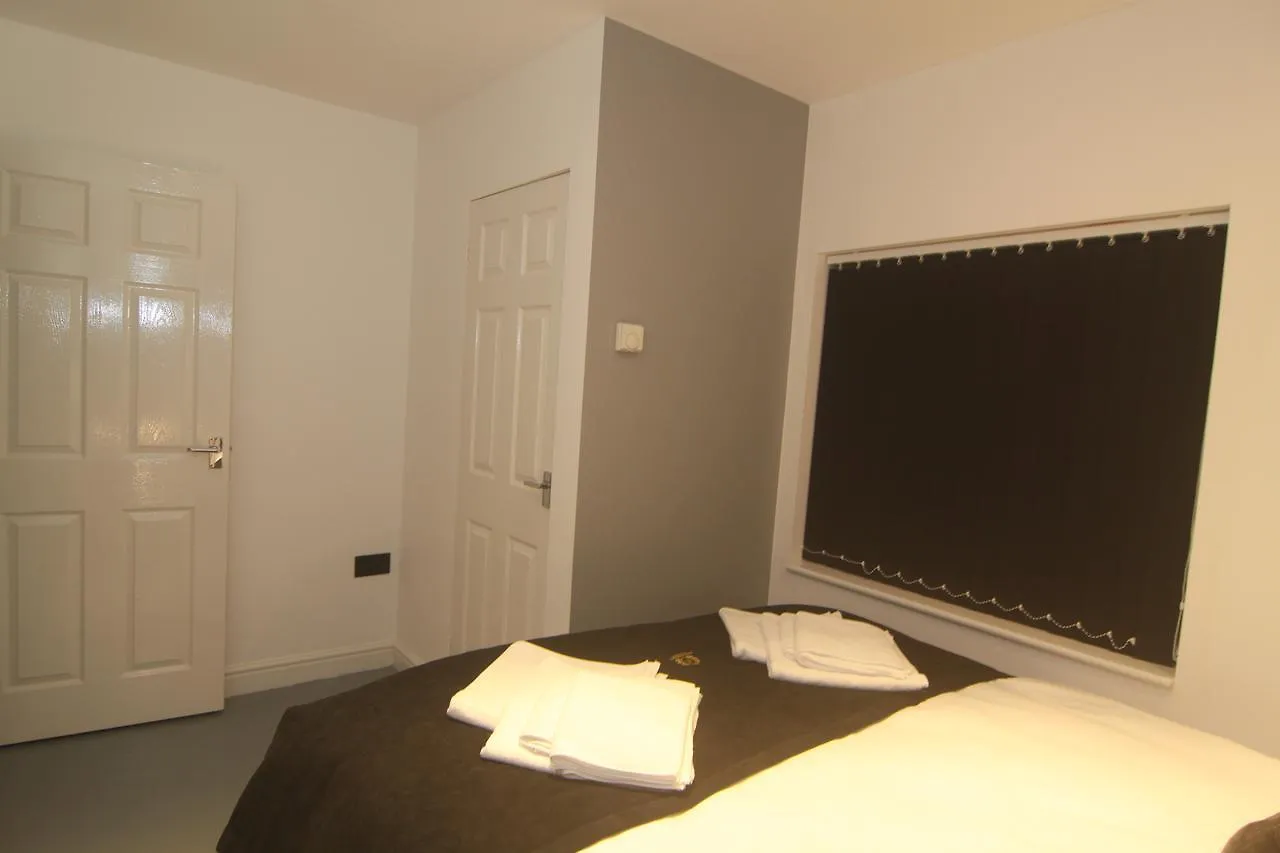 East Midlands City Stays Nottingham Aparthotel